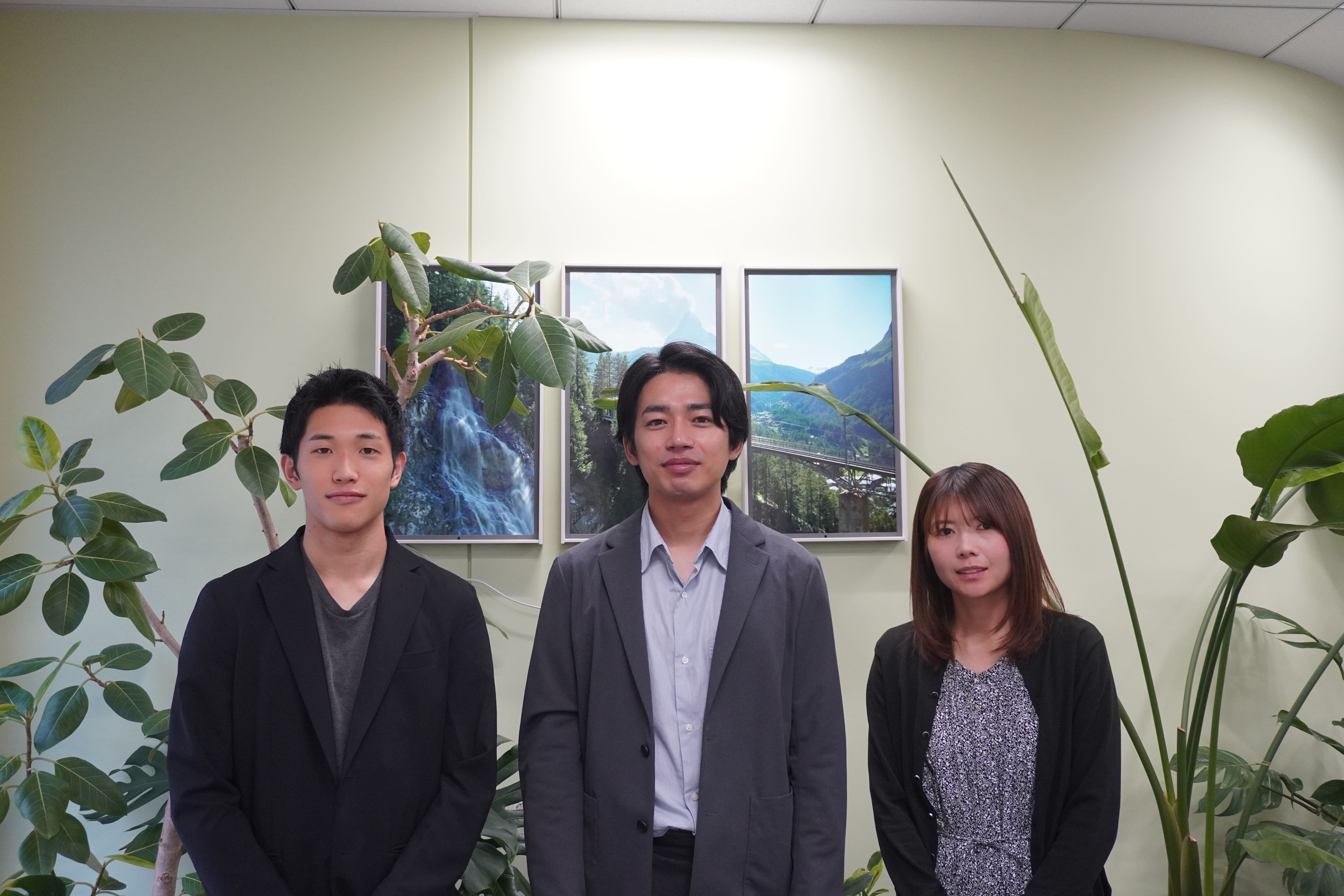 不動産営業職サムネイル